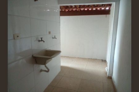 Casa à venda com 260m², 2 quartos e 1 vagaÁrea de Serviço