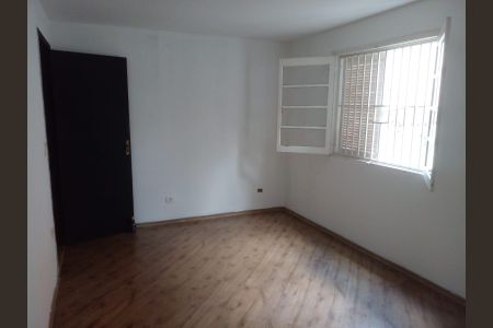 Casa à venda com 260m², 2 quartos e 1 vagaSala
