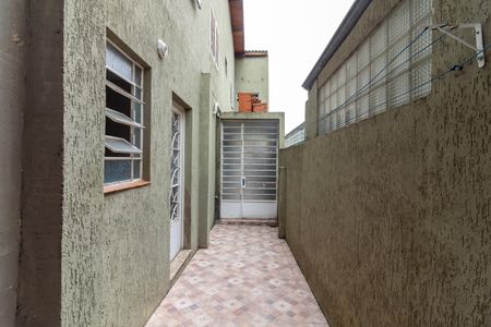 Casa para alugar com 252m², 3 quartos e 1 vagaCorredor Lateral