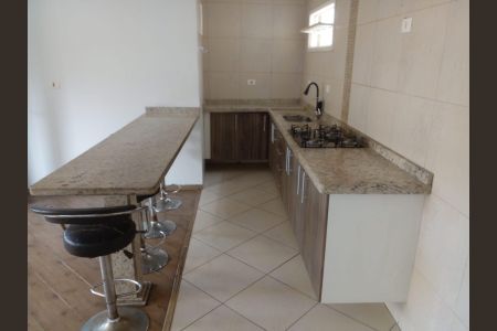 Casa à venda com 260m², 2 quartos e 1 vagaCozinha