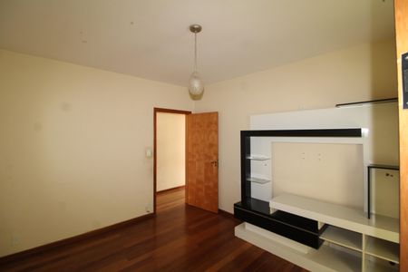 Casa à venda com 163m², 4 quartos e 3 vagasQuarto 3