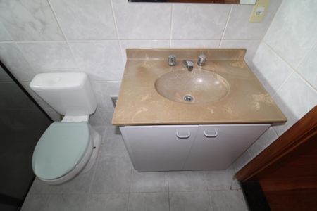 Casa à venda com 163m², 4 quartos e 3 vagasBanheiro