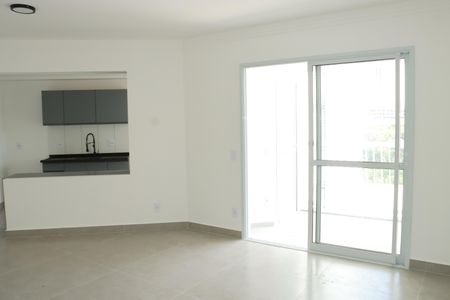 Apartamento para alugar com 2 quartos, 82m² em Jardim Branca Flor, Embu das Artes