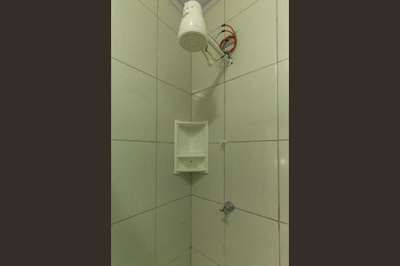 Casa de condomínio à venda com 137m², 3 quartos e 2 vagasBanheiro 