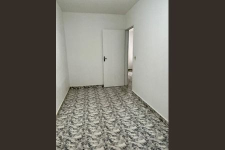 Quarto de casa à venda com 4 quartos, 209m² em Conjunto Habitacional Padre Jose de Anchieta, São Paulo