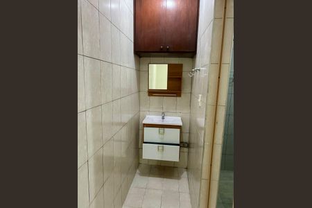 Banheiro de casa à venda com 4 quartos, 209m² em Conjunto Habitacional Padre Jose de Anchieta, São Paulo