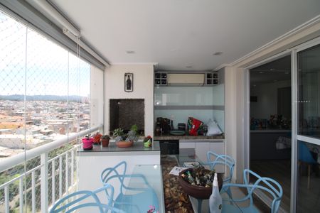 Apartamento à venda com 110m², 3 quartos e 2 vagasSala - Varanda