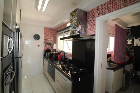 Apartamento à venda com 110m², 3 quartos e 2 vagasCozinha