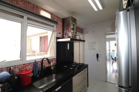 Apartamento à venda com 110m², 3 quartos e 2 vagasCozinha