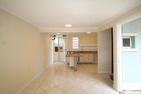 Casa de condomínio para alugar com 86m², 3 quartos e 1 vagaSala