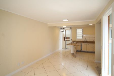 Sala de casa de condomínio para alugar com 3 quartos, 86m² em Jardim Itu, Porto Alegre