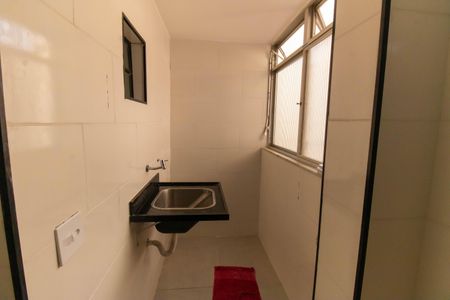 Apartamento à venda com 60m², 2 quartos e 1 vaga Apartamento à venda com 60m², 2 quartos e 1 vagaCozinha e Área de Serviço