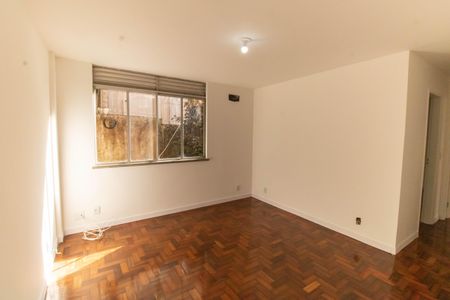 Sala de apartamento à venda com 2 quartos, 60m² em Santa Rosa, Niterói