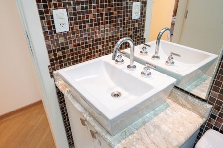 Apartamento à venda com 79m², 3 quartos e 1 vagaBanheiro Social