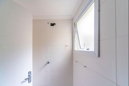 Banheiro  de apartamento para alugar com 2 quartos, 50m² em Parque Oratório, Santo André