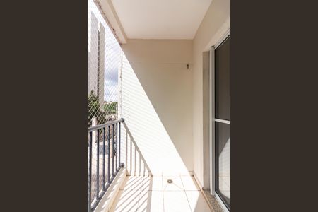 Sacada de apartamento para alugar com 2 quartos, 57m² em Umuarama, Osasco