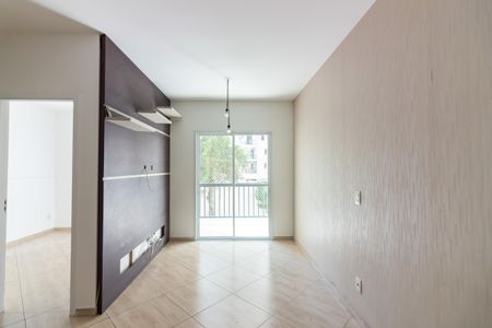 Sala  de apartamento para alugar com 2 quartos, 57m² em Umuarama, Osasco