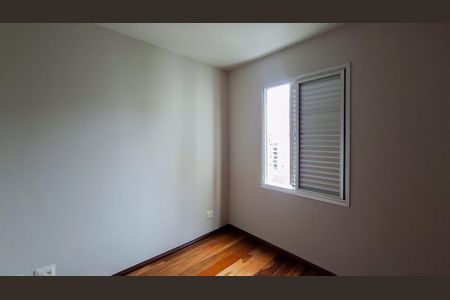 Apartamento para alugar com 75m², 3 quartos e 1 vaga