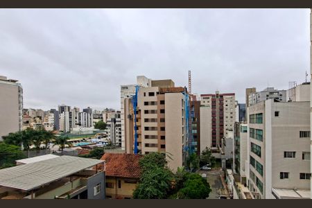 Apartamento para alugar com 75m², 3 quartos e 1 vaga