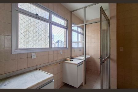 Apartamento para alugar com 75m², 3 quartos e 1 vaga