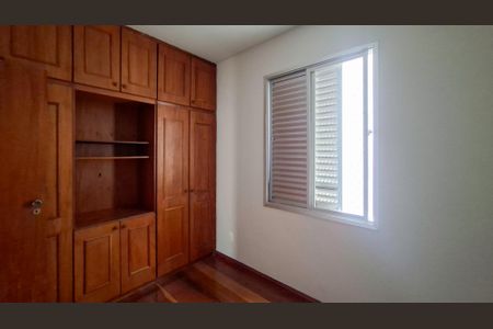 Apartamento para alugar com 75m², 3 quartos e 1 vaga