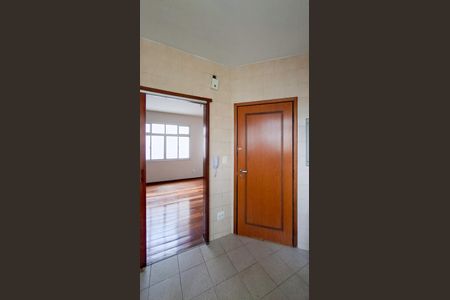 Apartamento para alugar com 75m², 3 quartos e 1 vaga