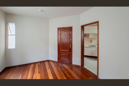 Apartamento para alugar com 3 quartos, 75m² em Cruzeiro, Belo Horizonte