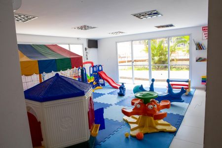 Apartamento à venda com 67m², 3 quartos e 1 vaga Apartamento à venda com 67m², 3 quartos e 1 vagaBrinquedoteca