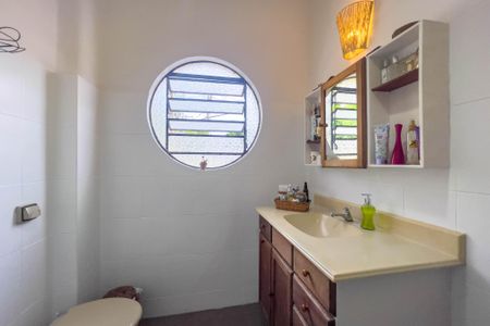 Casa à venda com 120m², 3 quartos e sem vaga