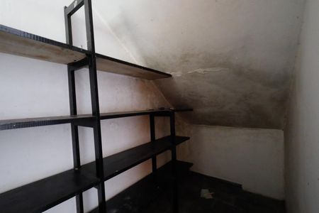 Casa à venda com 250m², 5 quartos e 5 vagasDespensa