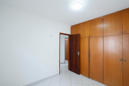 Casa à venda com 250m², 5 quartos e 5 vagasQuarto 2