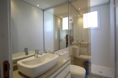 Apartamento à venda com 74m², 2 quartos e 2 vagasBanheiro