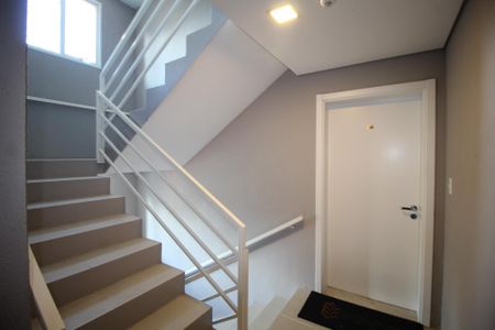 Apartamento à venda com 74m², 2 quartos e 2 vagasCorredor