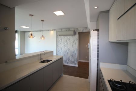 Apartamento à venda com 74m², 2 quartos e 2 vagasCozinha