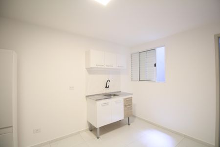 Casa para alugar com 2 quartos, 170m² em Campo Limpo, São Paulo