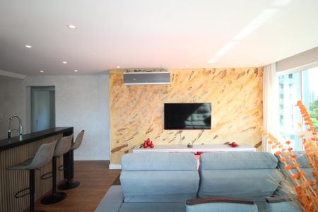 Apartamento à venda com 93m², 3 quartos e 2 vagasSala