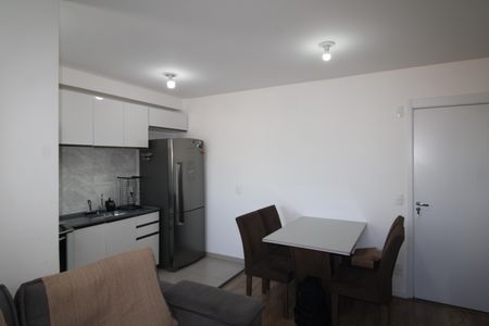 Apartamento para alugar com 42m², 2 quartos e 1 vagaSala / Cozinha