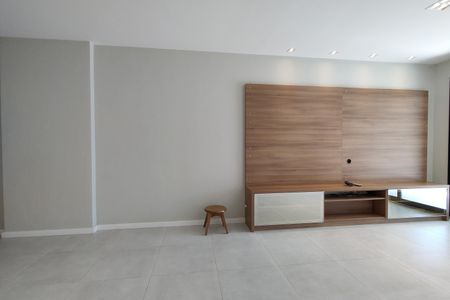 Apartamento à venda com 105m², 3 quartos e 2 vagasSala