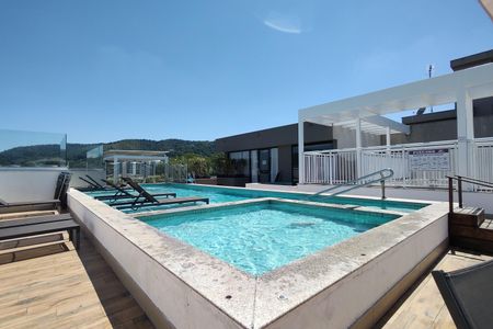 Apartamento à venda com 105m², 3 quartos e 2 vagasÁrea comum - Piscina