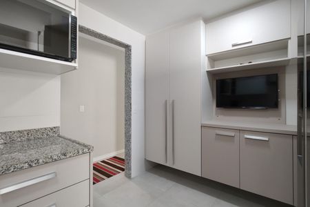 Apartamento à venda com 105m², 3 quartos e 2 vagasCozinha - Armários