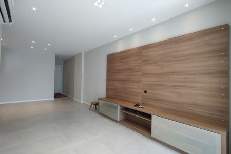 Apartamento à venda com 105m², 3 quartos e 2 vagasSala