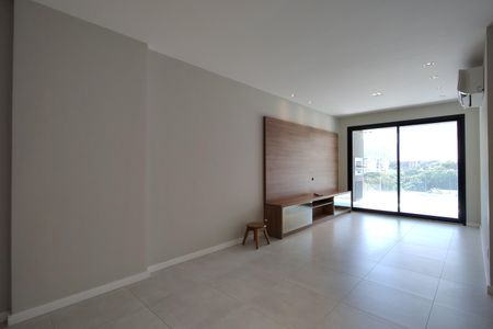 Apartamento à venda com 105m², 3 quartos e 2 vagasSala