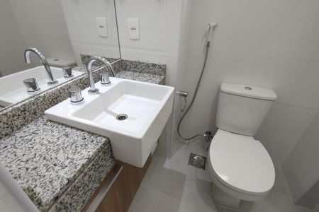 Apartamento à venda com 105m², 3 quartos e 2 vagasBanheiro da Suíte 1