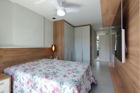 Apartamento à venda com 105m², 3 quartos e 2 vagasQuarto 3 - Suíte