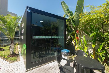 Apartamento para alugar com 44m², 2 quartos e 1 vagaÁrea comum - Mini Mercado