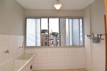 Apartamento para alugar com 145m², 3 quartos e 1 vagaÁrea de Serviço