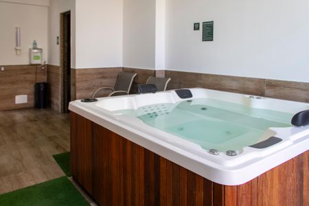 Apartamento à venda com 210m², 2 quartos e 2 vagas