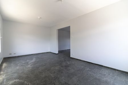 Casa para alugar com 120m², 3 quartos e 2 vagas Casa para alugar com 120m², 3 quartos e 2 vagasSala
