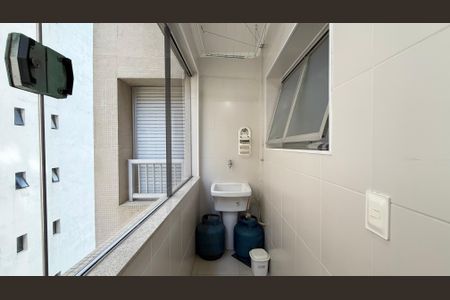 Apartamento para alugar com 83m², 3 quartos e 1 vagaÁrea de Serviço