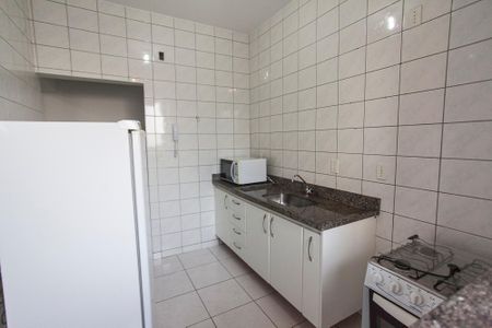 Apartamento para alugar com 70m², 2 quartos e 2 vagasCozinha